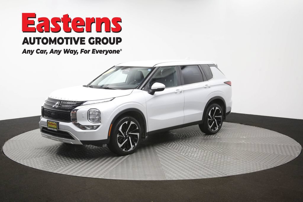 Used 2024 Mitsubishi Outlander SE AWD/4WD image 55