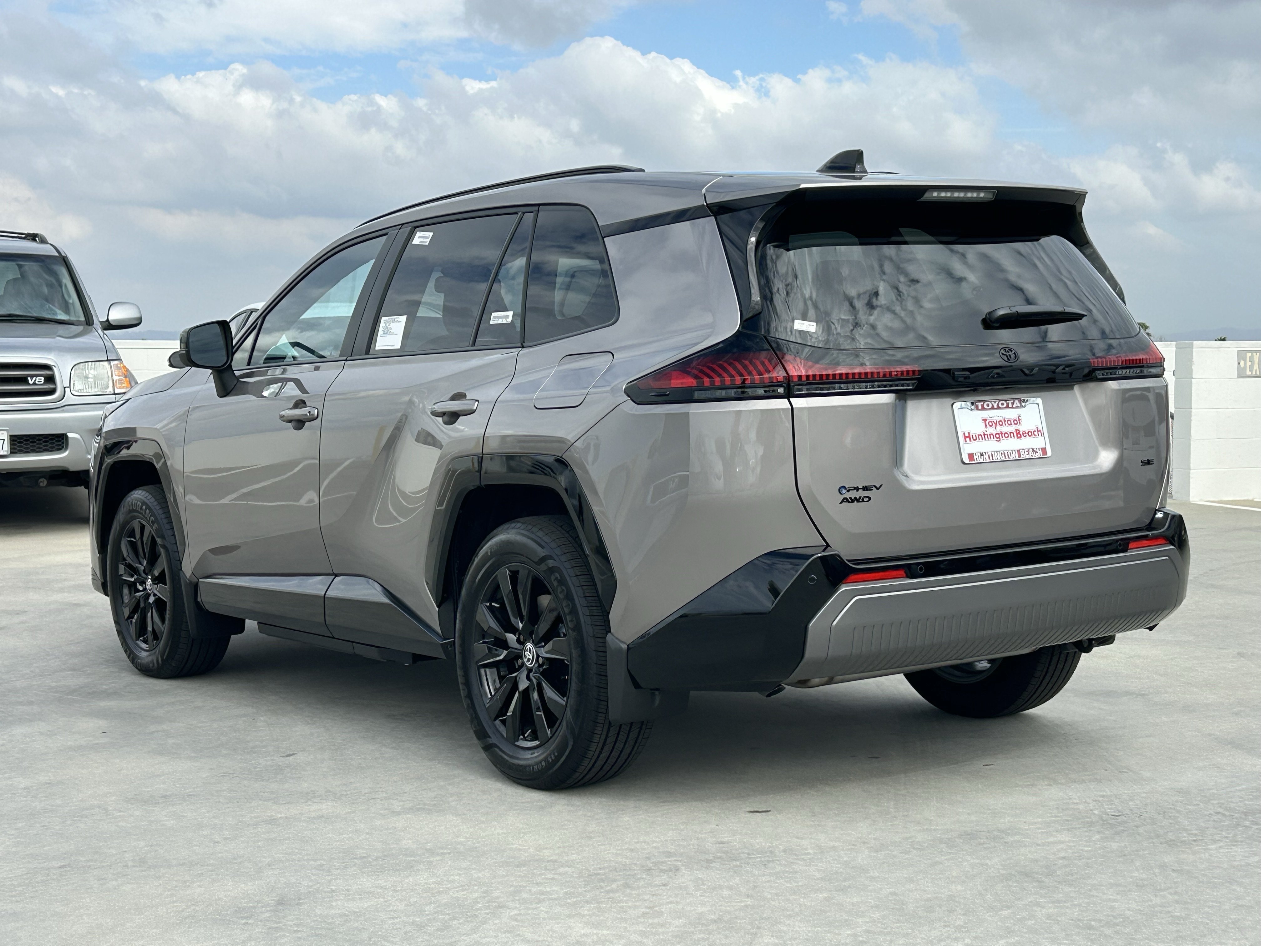 New 2026 Toyota RAV4 SE w/ Weather Package AWD/4WD image 5
