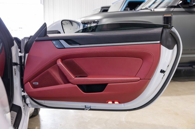 Used 2024 Porsche 911 Targa 4S w/ Premium Package image 12