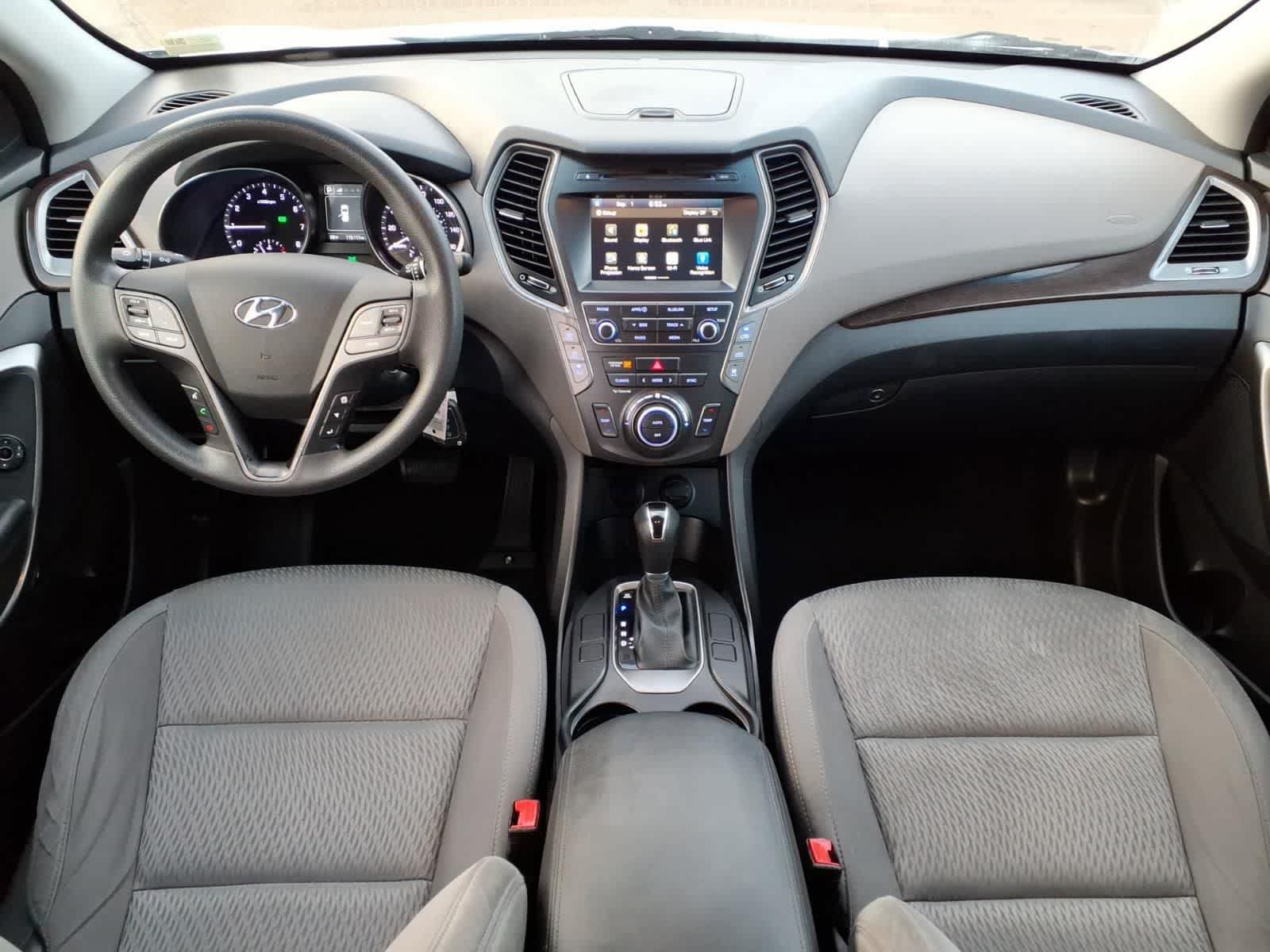 Used 2018 Hyundai Santa Fe SE FWD image 11