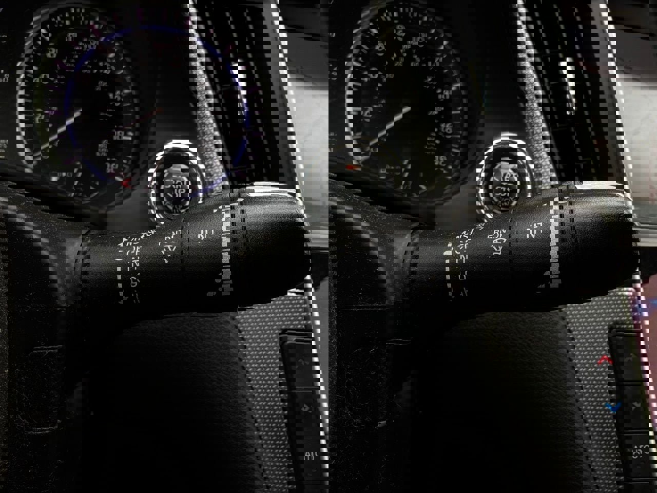 Used 2016 INFINITI Q50 3.0t Premium w/ 3.0T Premium Plus Package RWD image 41