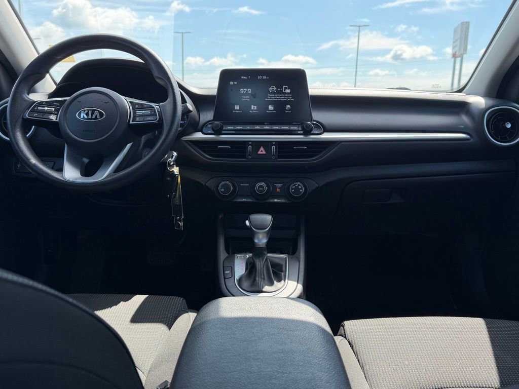 Used 2021 Kia Forte LXS FWD image 25