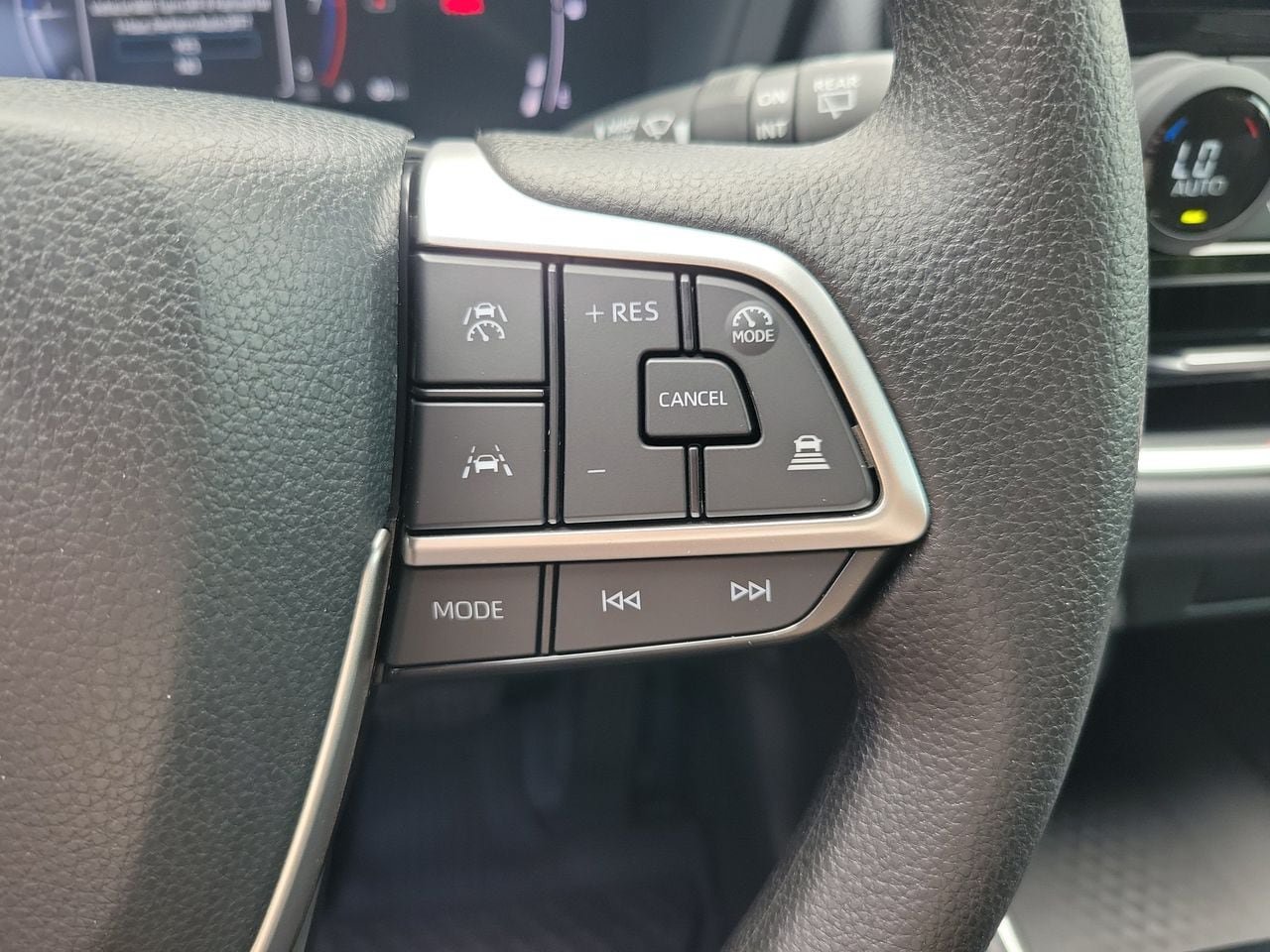 New 2026 Toyota Grand Highlander FWD image 20