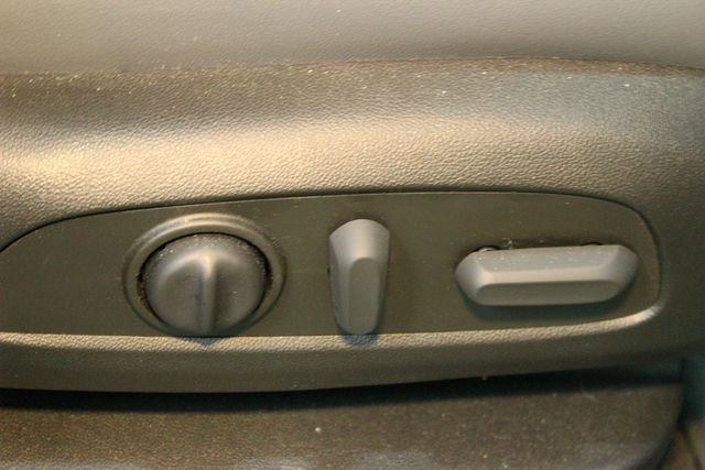 Used 2022 Buick Enclave Essence w/ Experience Buick Package image 11