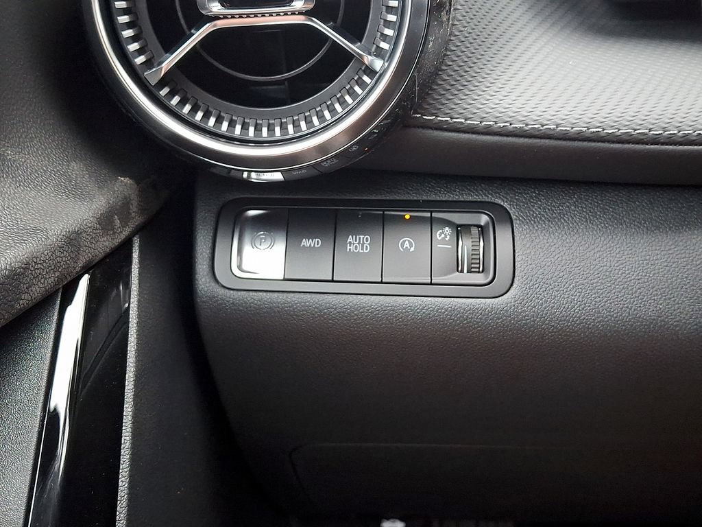 New 2026 Chevrolet Equinox LT w/ Safety and Technology Package AWD/4WD image 15