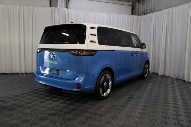 New 2025 Volkswagen ID. Buzz Pro S Plus image 27