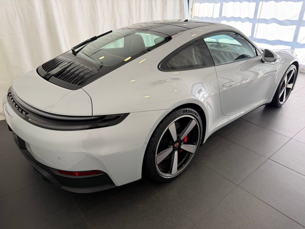 Certified 2026 Porsche 911 Carrera S RWD image 9