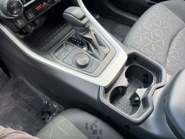 Used 2021 Toyota RAV4 XLE w/ XLE Grade Weather Package image 28