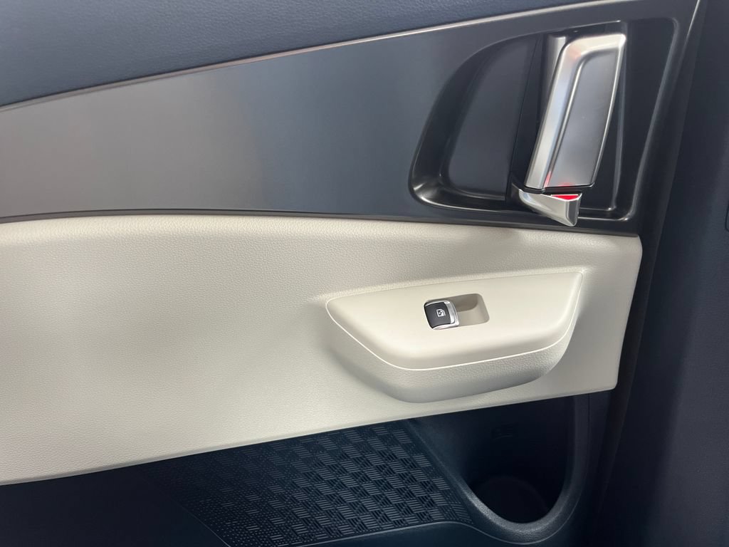 New 2026 Kia Carnival SX w/ SX Dark Edition Package FWD image 48