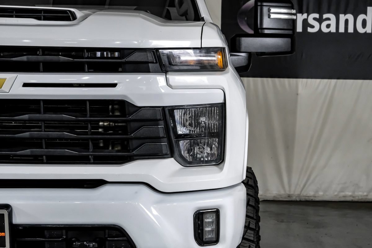 Used 2025 Chevrolet Silverado 2500 LT AWD/4WD image 41