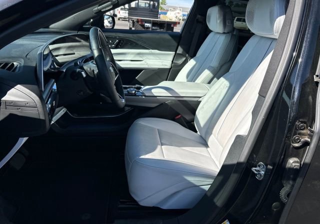 Certified 2024 Cadillac Lyriq Sport image 5