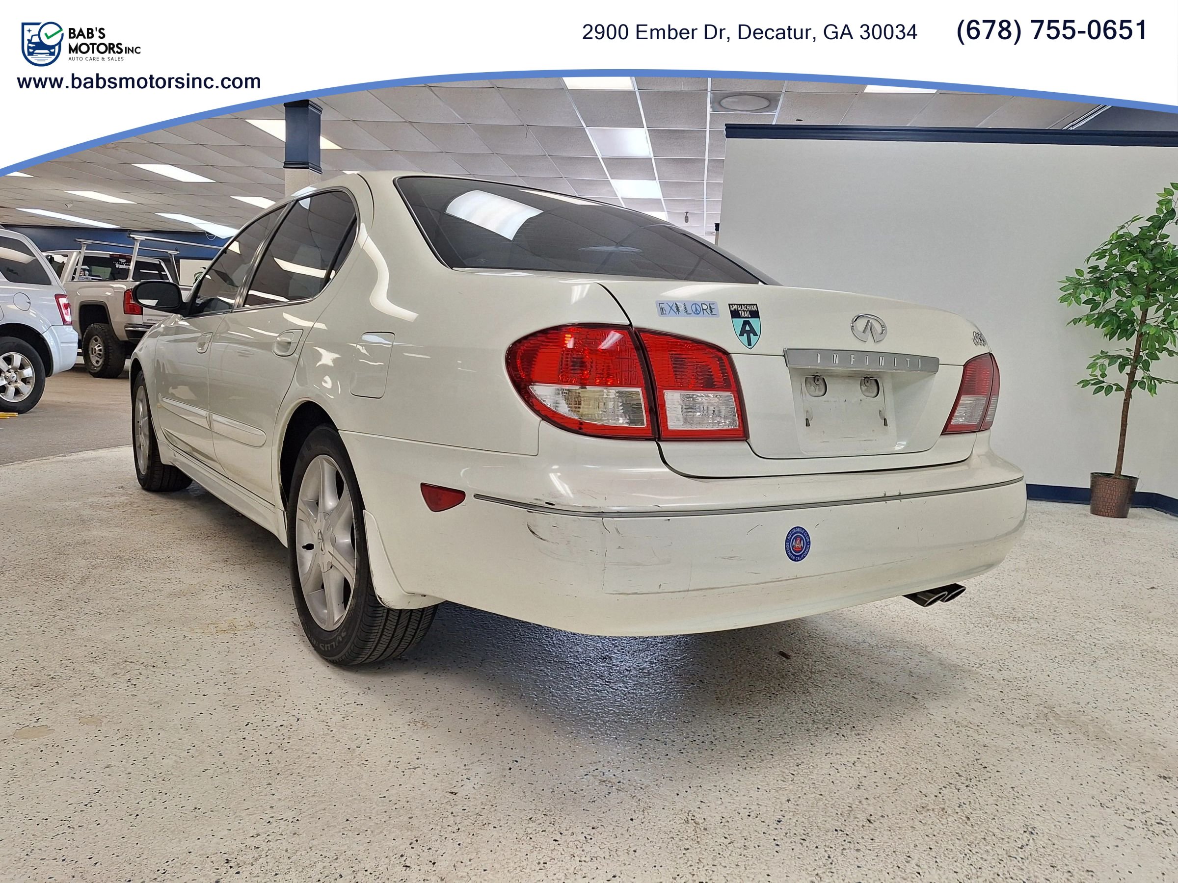 Used 2004 INFINITI I35 w/ Cold Weather Pkg FWD image 18