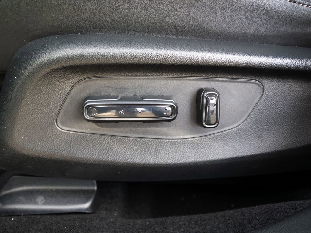 Certified 2025 Acura ADX AWD image 26