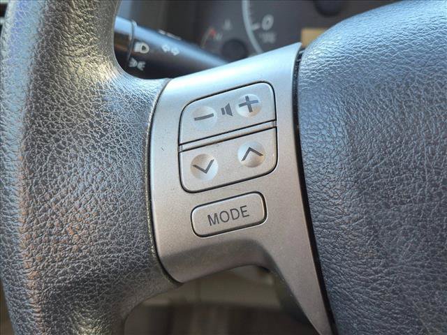 Used 2012 Toyota Corolla LE FWD image 4