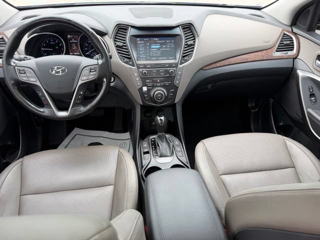 Used 2019 Hyundai Santa Fe XL AWD/4WD image 23