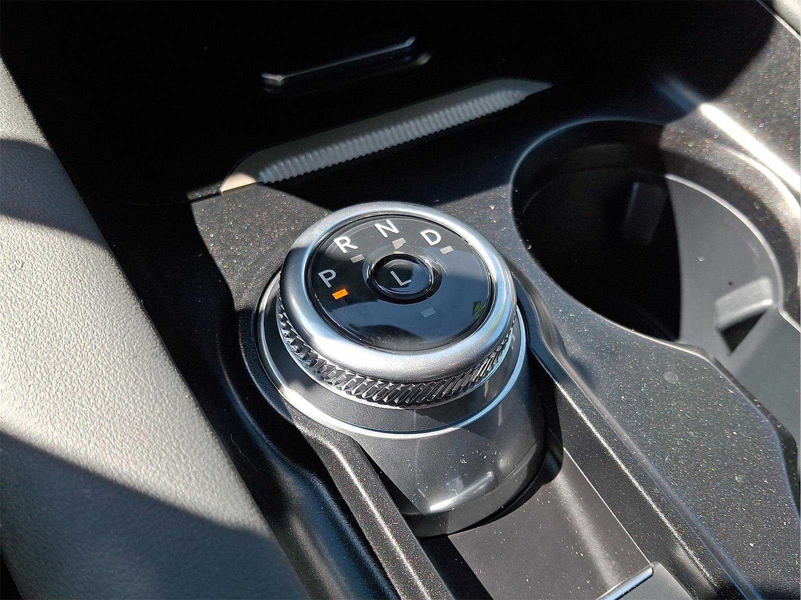 Used 2025 Ford Explorer Active image 15