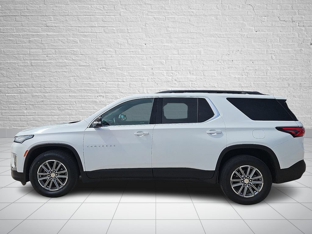 Used 2023 Chevrolet Traverse LT AWD/4WD image 2