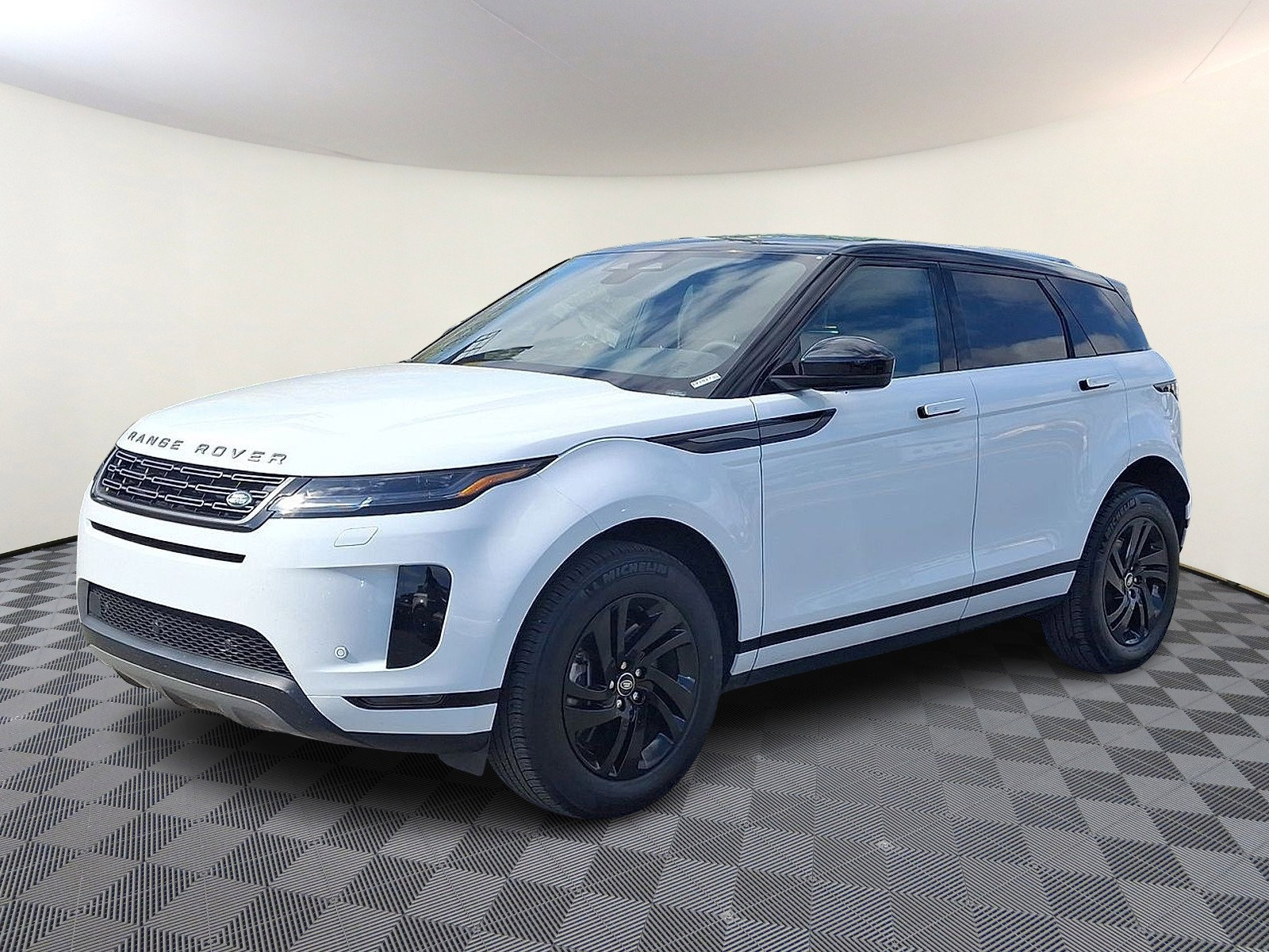 Certified 2026 Land Rover Range Rover Evoque S AWD/4WD image 1