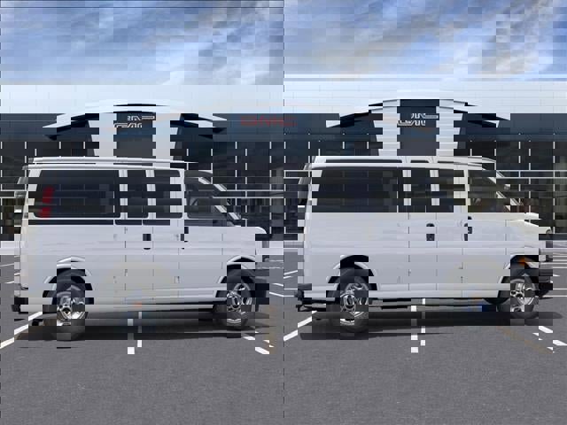 New 2025 GMC Savana 3500 Extended image 5