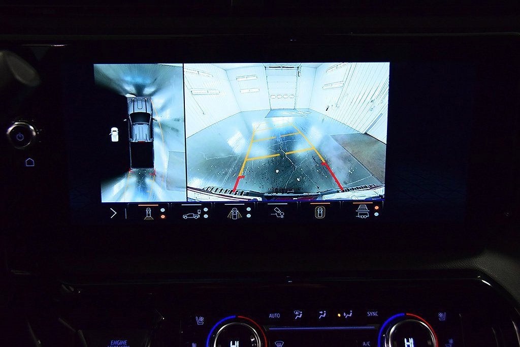 Used 2024 GMC Sierra 2500 AT4 w/ AT4 Preferred Package image 27