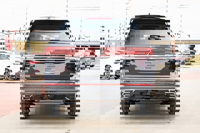 New 2025 Volkswagen Atlas SEL image 5