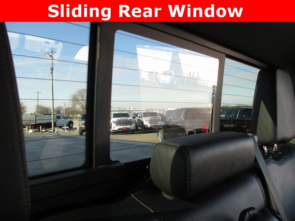 Used 2021 GMC Sierra 3500 Denali w/ Denali Black Diamond Edition image 28