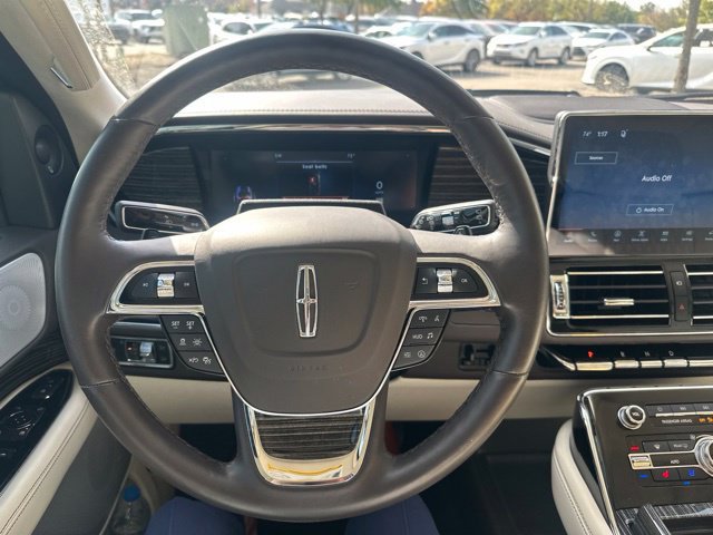 Used 2024 Lincoln Navigator Black Label AWD/4WD image 13