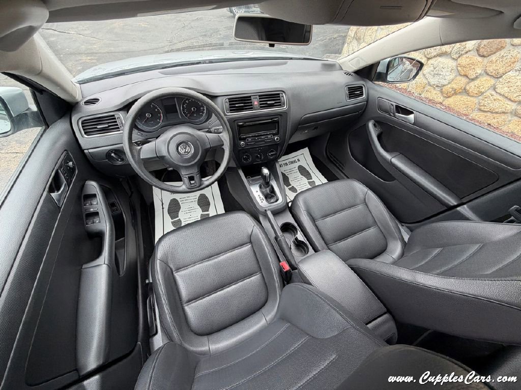 Used 2014 Volkswagen Jetta SE FWD image 21