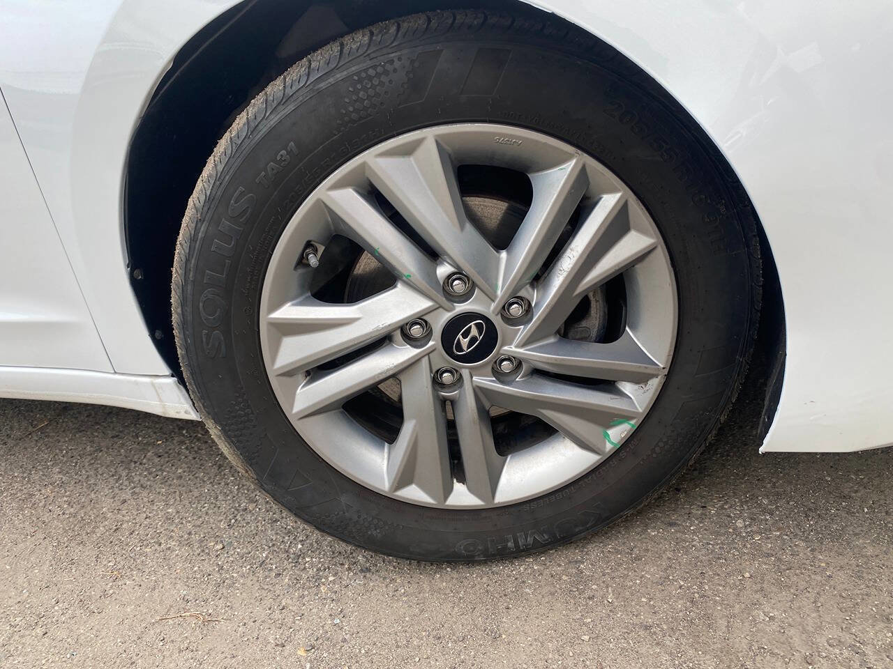 Used 2020 Hyundai Elantra SEL w/ Cargo Package (C1) image 5