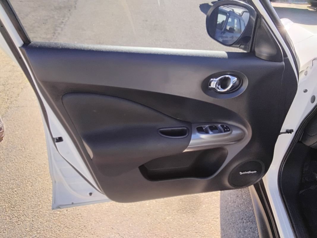Used 2014 Nissan Juke SL AWD/4WD image 9
