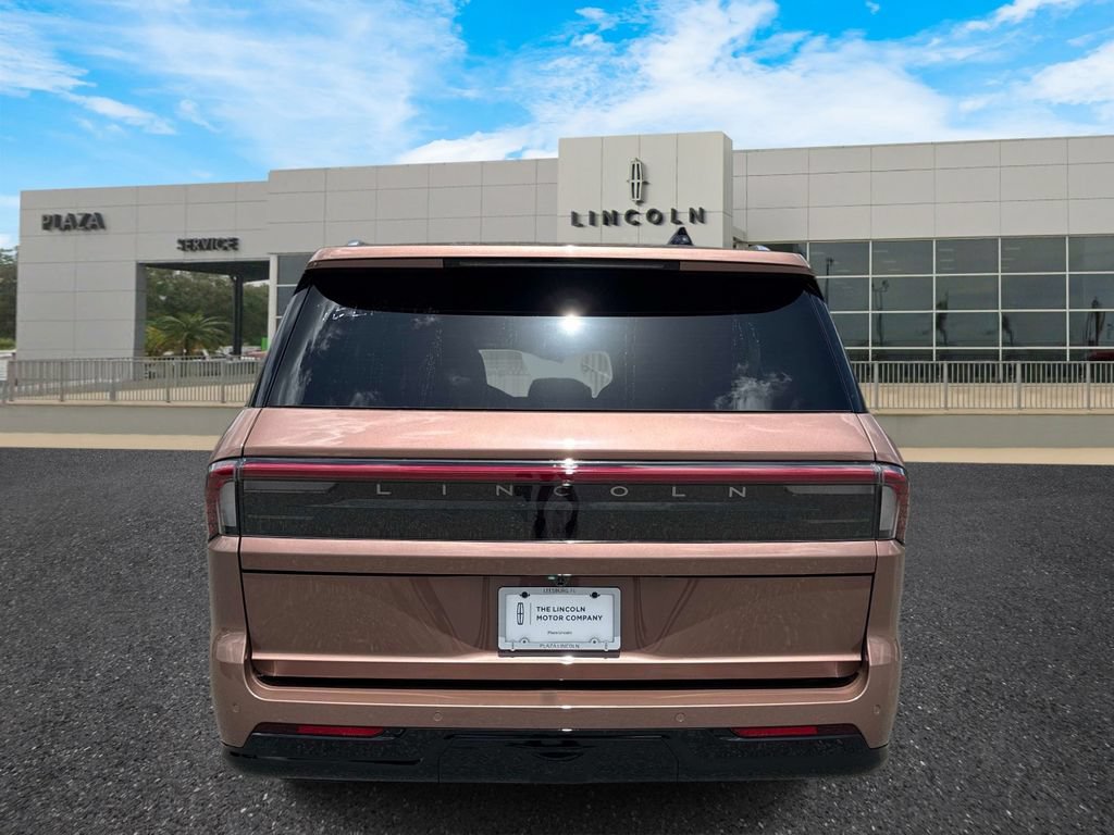 New 2026 Lincoln Navigator L Black Label AWD/4WD image 4