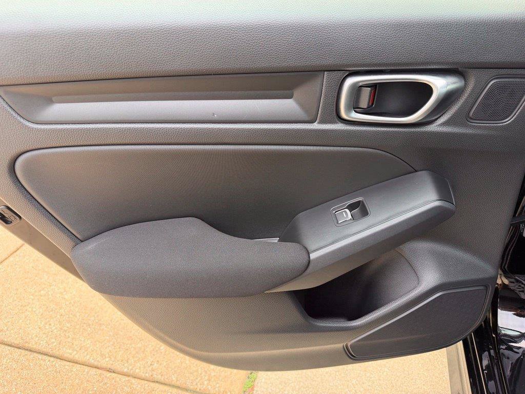 Used 2026 Honda Civic Sport image 13