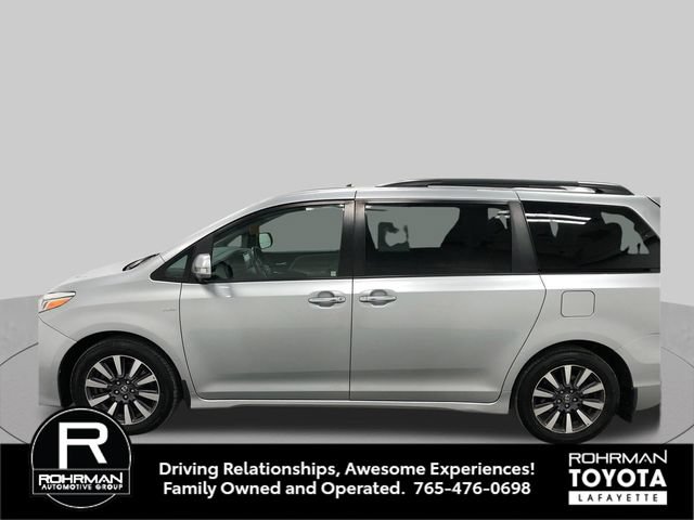 Used 2019 Toyota Sienna Limited Premium AWD/4WD image 3