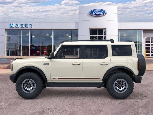New 2026 Ford Bronco Outer Banks w/ Sasquatch Package AWD/4WD image 3
