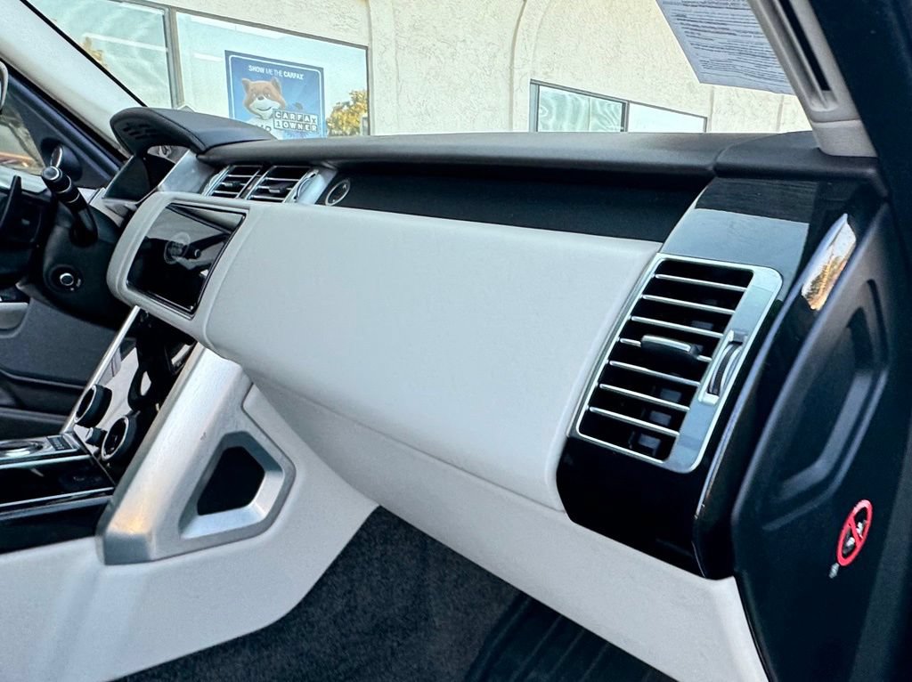 Used 2019 Land Rover Range Rover HSE AWD/4WD image 21