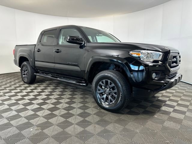 Used 2023 Toyota Tacoma SR5 image 2