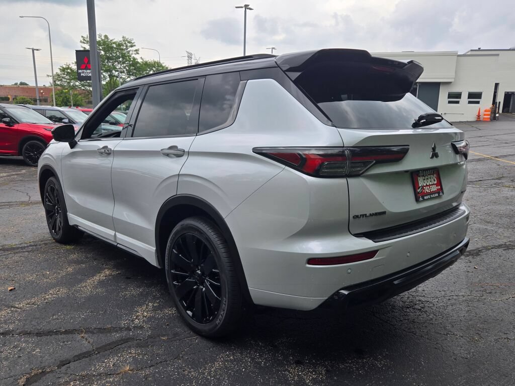 New 2026 Mitsubishi Outlander SEL Black Edition AWD/4WD image 14