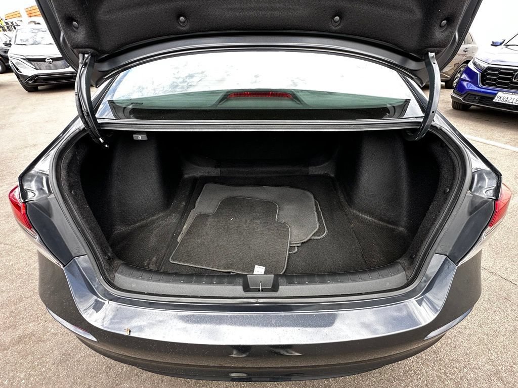 Used 2024 Honda Civic LX image 9