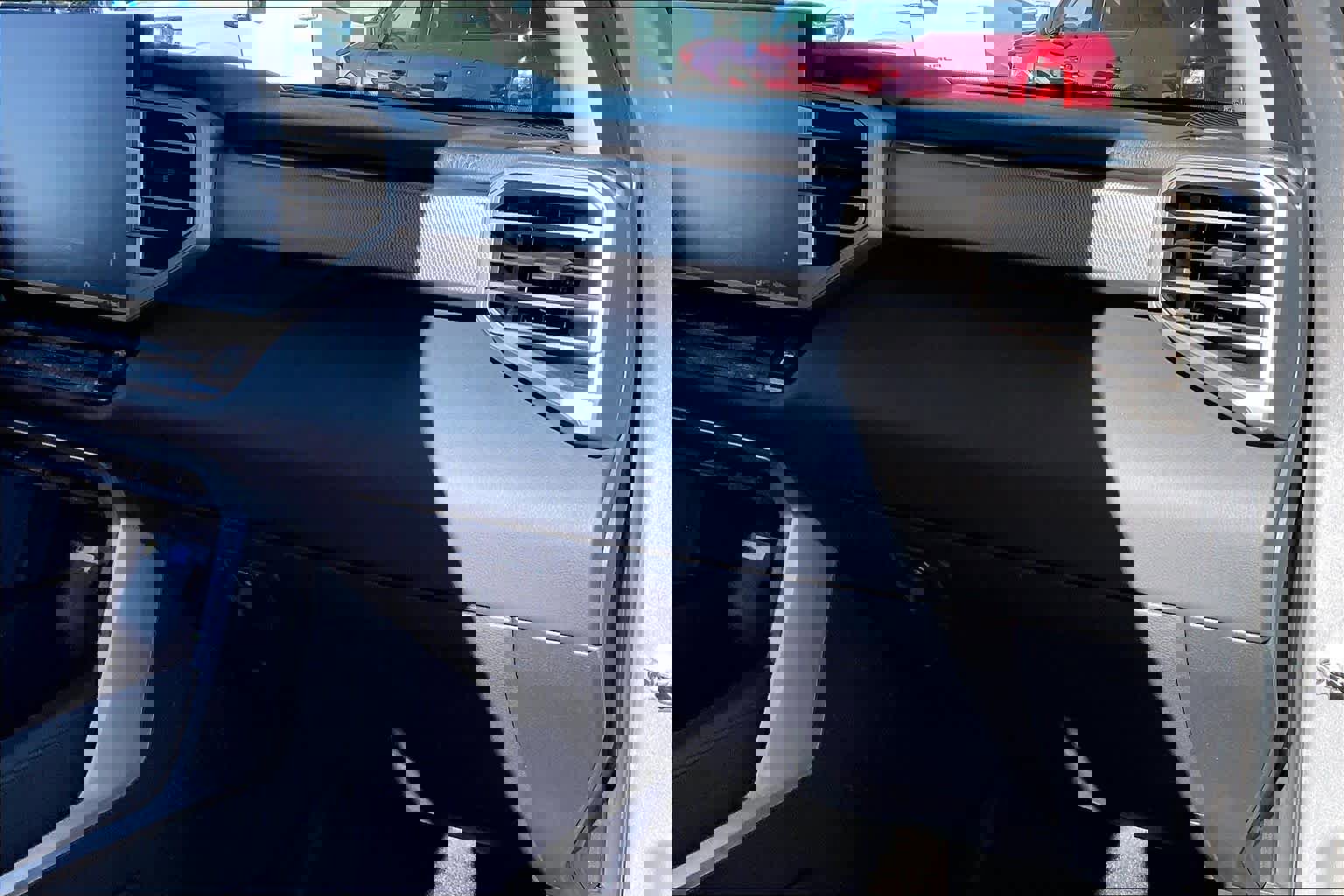 Used 2024 Toyota Tundra Limited image 18