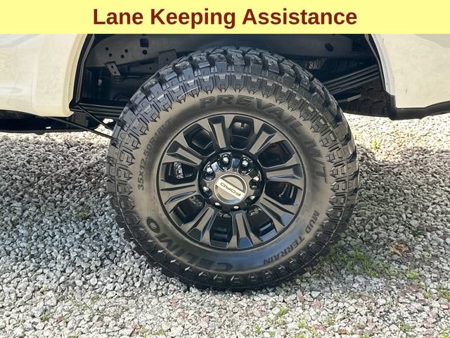 Used 2020 Ford F250 Platinum w/ FX4 Off-Road Package AWD/4WD image 9