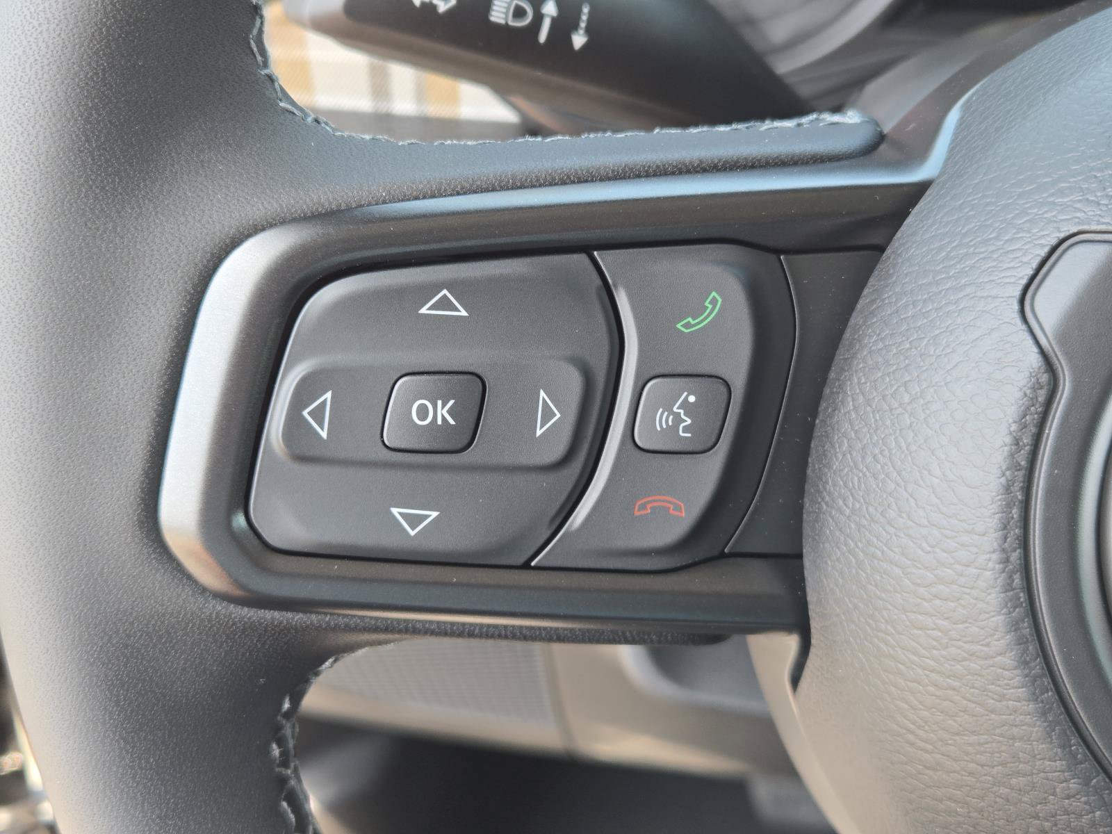 New 2026 Jeep Gladiator Sport AWD/4WD image 19