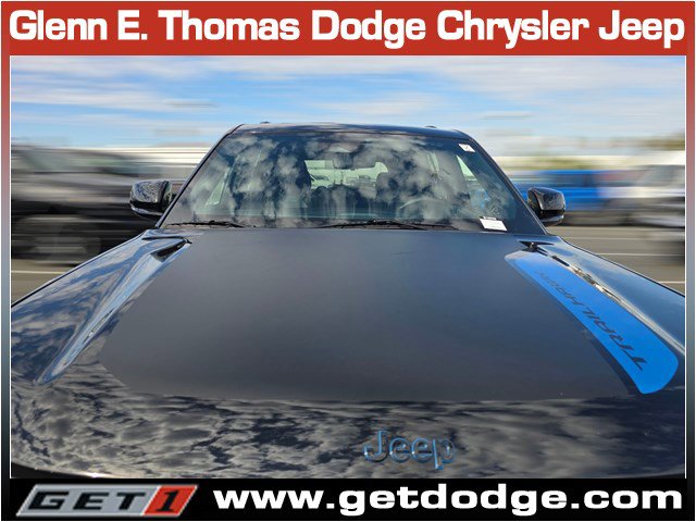 Used 2022 Jeep Grand Cherokee Trailhawk w/ Luxury Tech Group III image 5