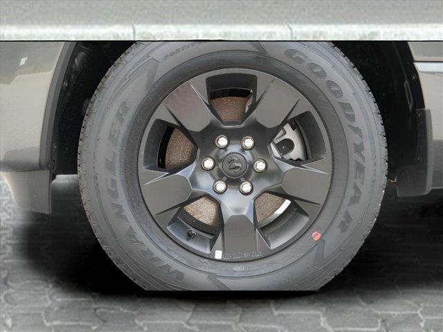 New 2025 RAM 1500 Tradesman w/ Night Edition image 5