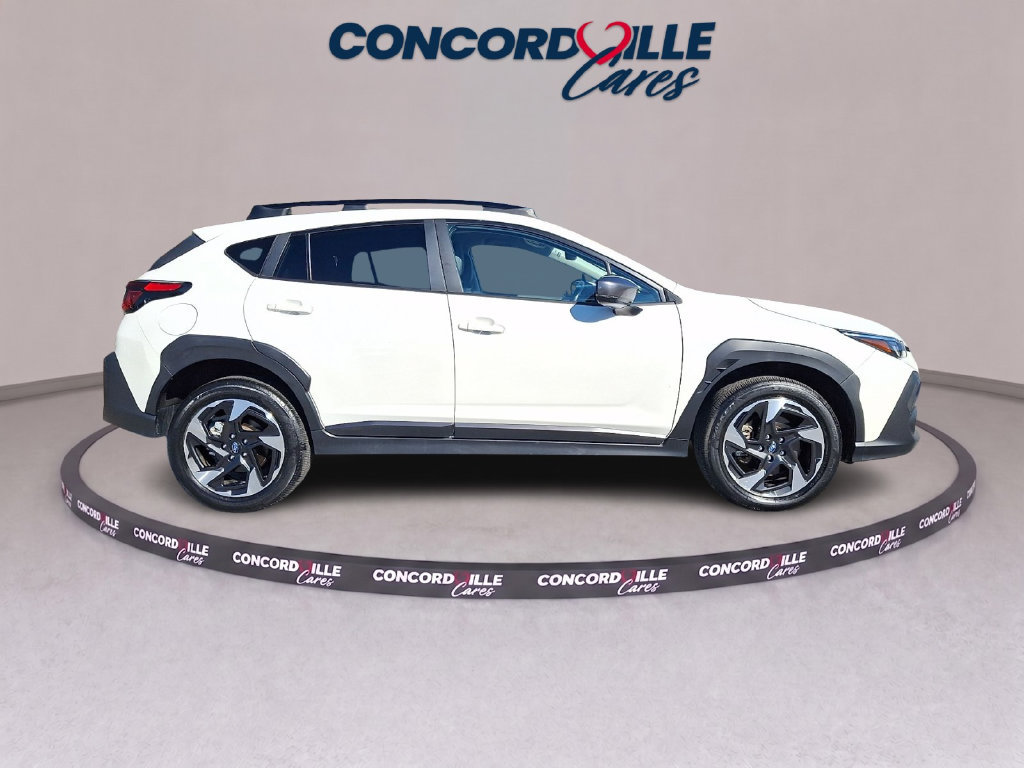 Used 2024 Subaru Crosstrek 2.5i Limited w/ Crosstrek Mirror Package AWD/4WD image 8