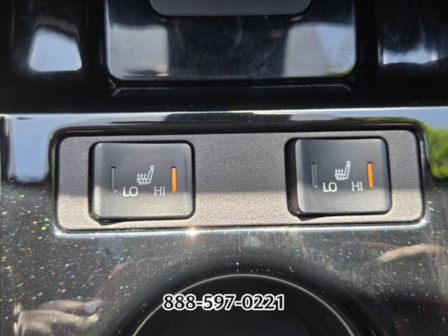 Used 2022 Toyota Prius Prime Limited FWD image 25