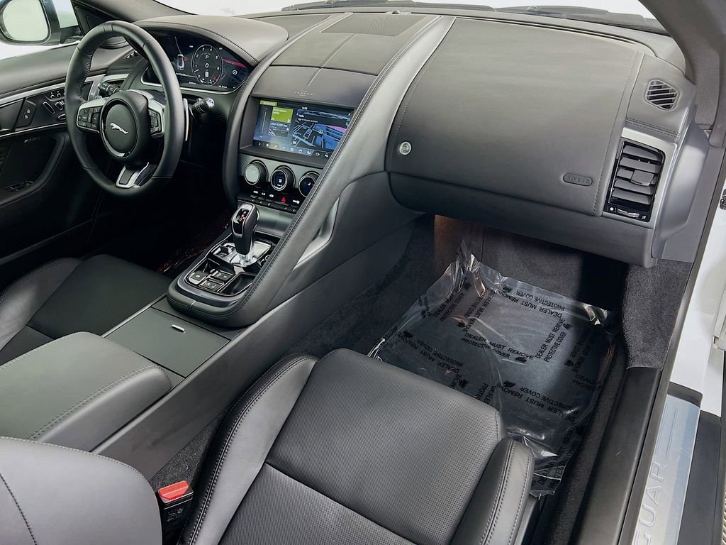 Used 2024 Jaguar F-TYPE R-Dynamic image 28