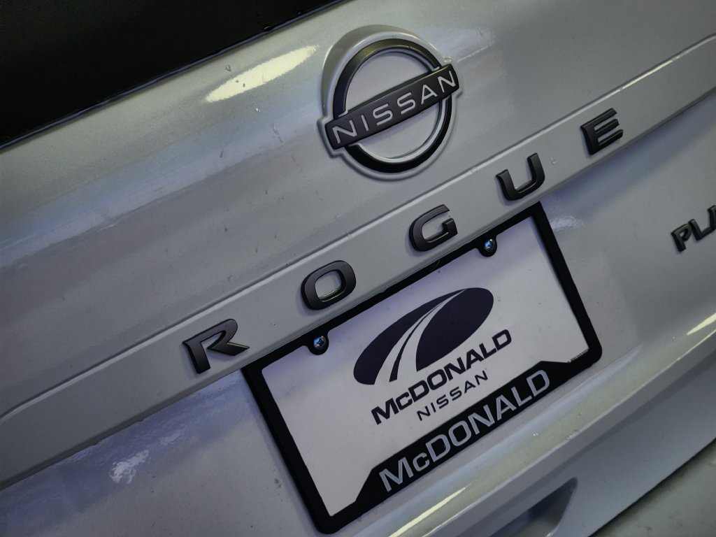 New 2026 Nissan Rogue Platinum AWD/4WD image 9
