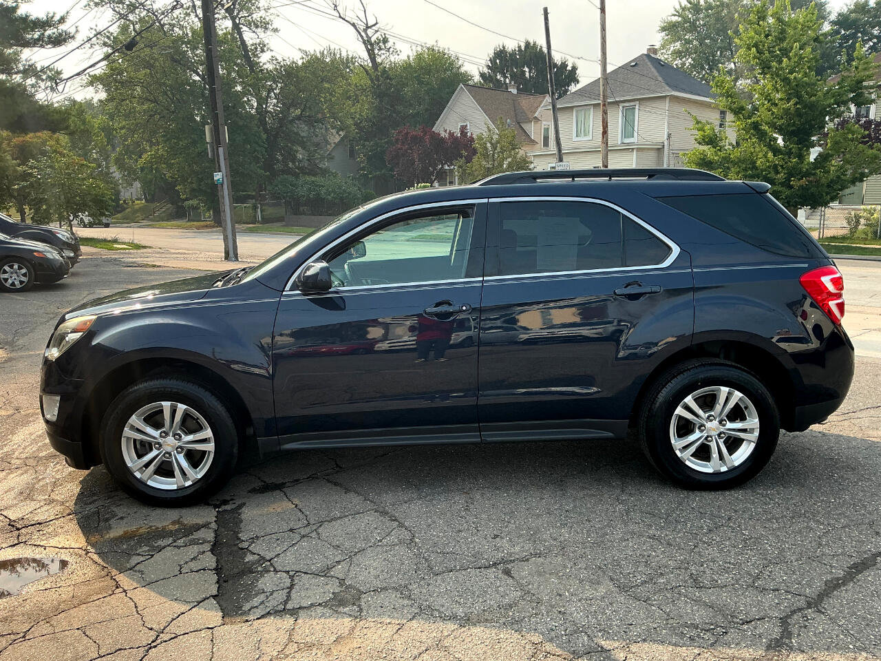 Used 2016 Chevrolet Equinox LT w/ Convenience Package image 6