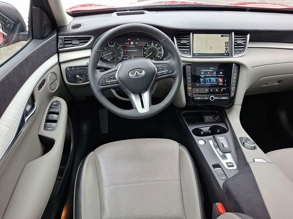 Used 2023 INFINITI QX50 Sensory w/ Accent Package AWD/4WD image 12