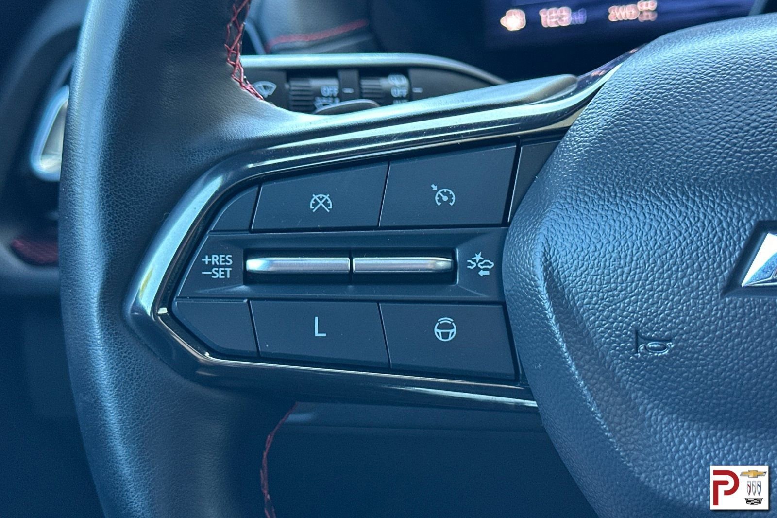 Certified 2024 Chevrolet Traverse RS image 29